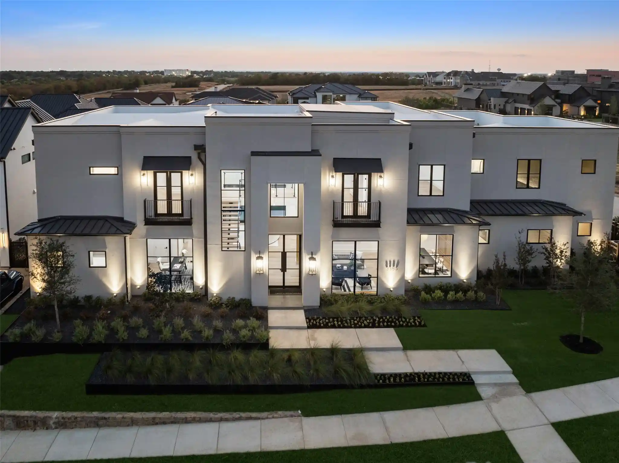 Photo 1 of Mansion for sale at 3385 Tuscan Oaks Dr, Frisco, TX 75034 | MLS# 21377200 | Listing updated on 2026-10-18