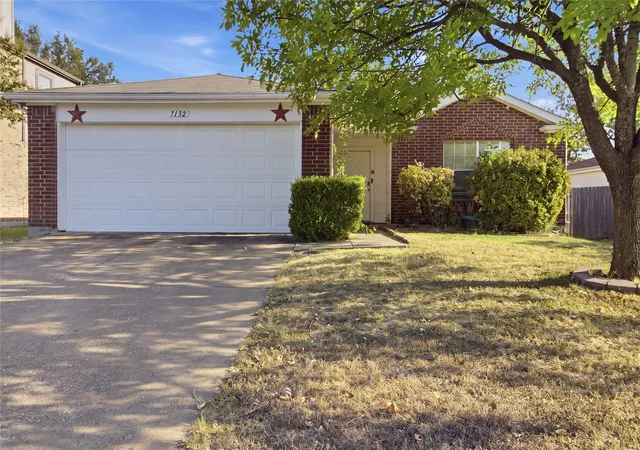 Photo 1 of Single family home for sale at 7132 Lanyon Dr, Dallas, TX 75227 | MLS# 21379100 | Listing updated on 2026-10-03