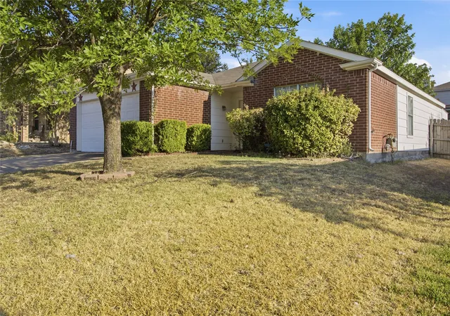 Photo 2 of Single family home for sale at 7132 Lanyon Dr, Dallas, TX 75227 | MLS# 21379100 | Listing updated on 2026-10-03