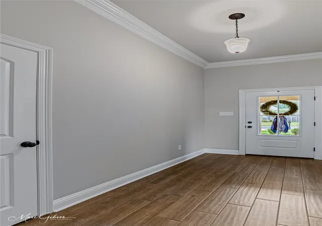 Photo 3 of Single family home for sale at 221 Hyperion St, Bossier City, LA 71111 | MLS# 21377373 | Listing updated on 2026-10-08