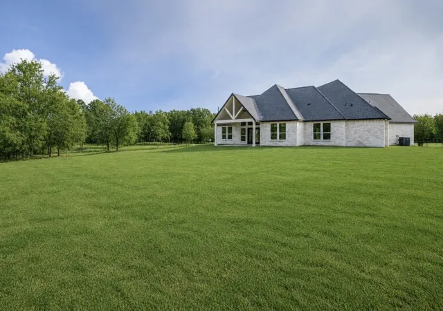 Photo 3 of Single family home for sale at 1838 County Rd 2320, Terrell, TX 75160 | MLS# 21378191 | Listing updated on 2026-09-05