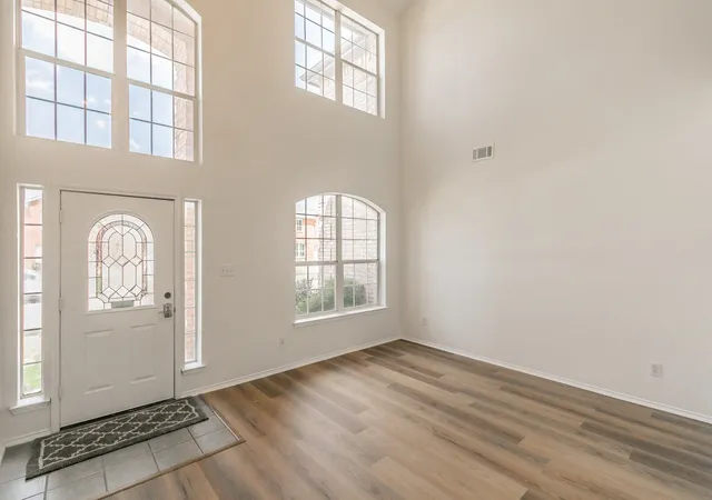 Photo 3 of Single family home for sale at 7300 Falcon Ct, North Richland Hills, TX 76180 | MLS# 21375942 | Listing updated on 2026-10-09
