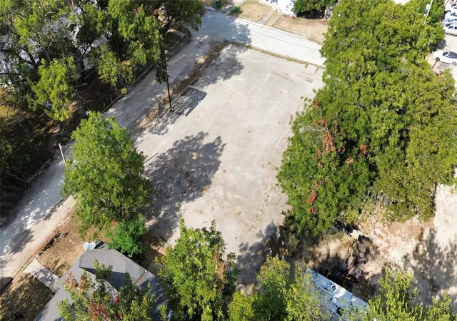Photo 4 of Land for sale at 203 S Ave H, Clifton, TX 76634 | MLS# 21379234 | Listing updated on 2026-09-05