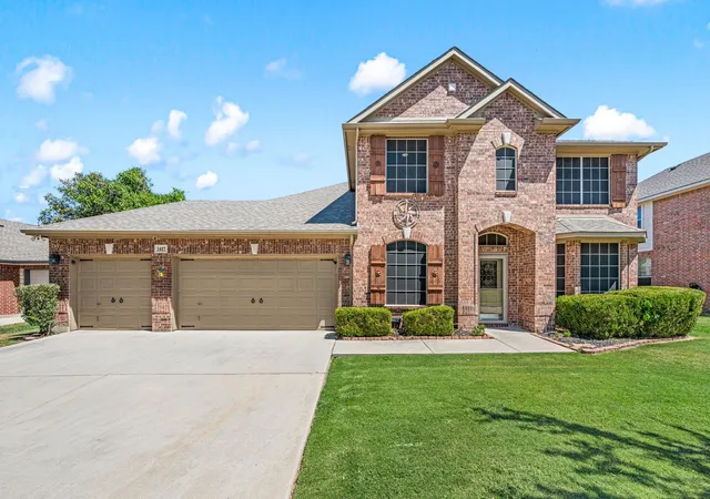 Photo 1 of Single family home for sale at 1417 White Ash St, Fort Worth, TX 76131 | MLS# 21378181 | Listing updated on 2026-10-06