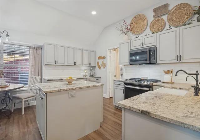 Photo 2 of Single family home for sale at 8317 Trl Lake Dr, Rowlett, TX 75088 | MLS# 21378917 | Listing updated on 2026-10-07