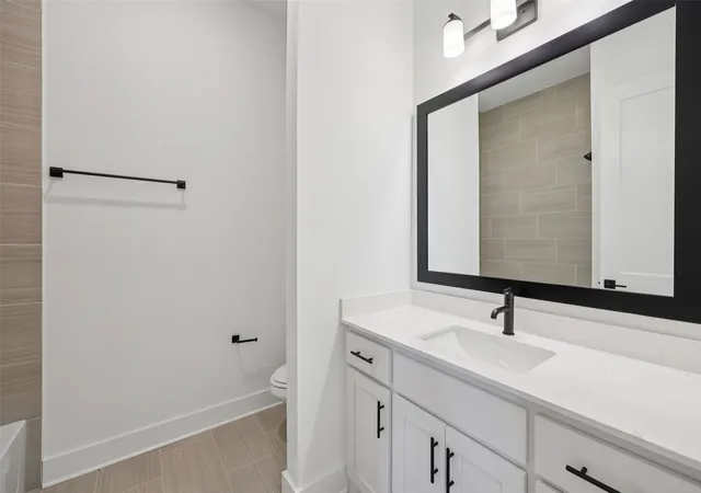 Photo 16 of Single family home for sale at 132 Peachleaf Dr, Aubrey, TX 76227 | MLS# 21379262 | Listing updated on 2026-09-21