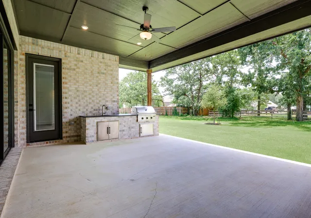 Photo 3 of Single family home for sale at 103 River Birch Dr, Aubrey, TX 76227 | MLS# 21379271 | Listing updated on 2026-09-05