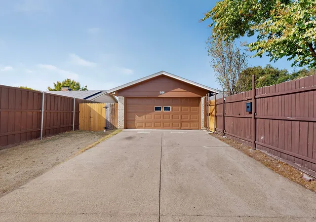Photo 21 of Single family home for sale at 1312 Grinnell Dr, Richardson, TX 75081 | MLS# 21379228 | Listing updated on 2026-09-29