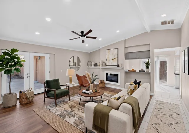 Photo 3 of Single family home for sale at 1312 Grinnell Dr, Richardson, TX 75081 | MLS# 21379228 | Listing updated on 2026-09-29