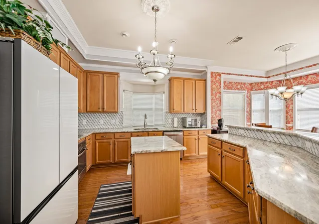 Photo 3 of Single family home for sale at 5549 Mountain Valley Dr, The Colony, TX 75056 | MLS# 21379349 | Listing updated on 2026-09-18