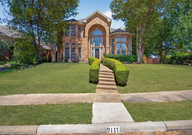 Photo 1 of Single family home for sale at 9117 Lakepointe Ave, Rowlett, TX 75088 | MLS# 21379421 | Listing updated on 2026-09-17