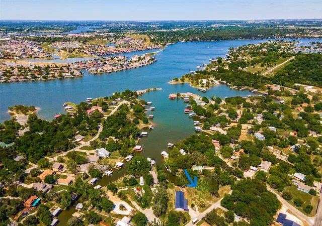 Land for sale at 1306 Keechi Trl, Granbury, TX 76048 | MLS# 21379404