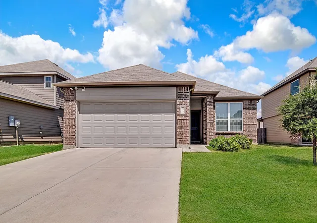 Photo 1 of Single family home for sale at 8317 Horned Maple Trl, Fort Worth, TX 76123 | MLS# 21379439 | Listing updated on 2026-09-07