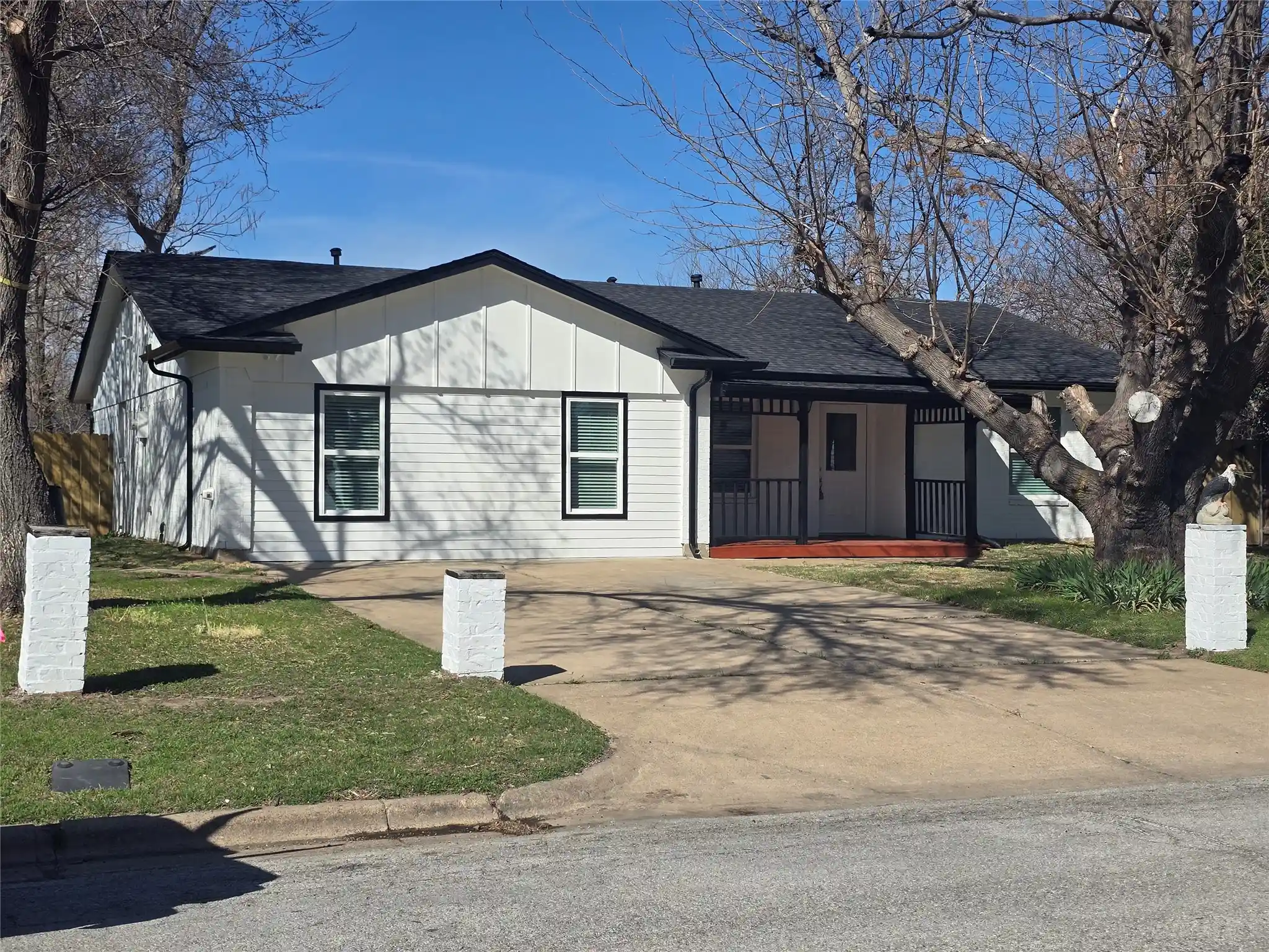 Photo 1 of Single family home for sale at 8017 Donegal Ln, North Richland Hills, TX 76180 | MLS# 21375627 | Listing updated on 2026-10-21