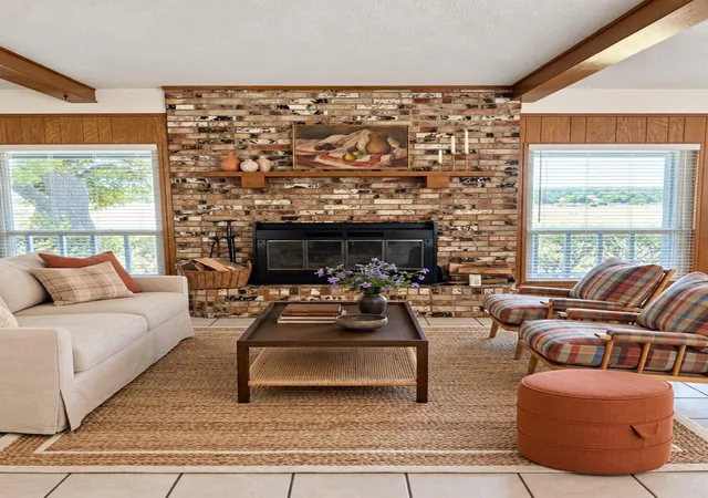Photo 2 of Single family home for sale at 938 County Rd 3341, Paradise, TX 76073 | MLS# 21379458 | Listing updated on 2026-10-08