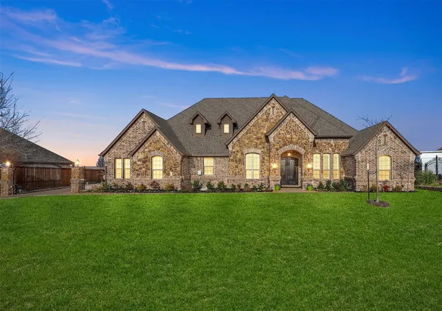 Photo 2 of Single family home for sale at 12416 Dido Vista Ct, Fort Worth, TX 76179 | MLS# 21379492 | Listing updated on 2026-09-06