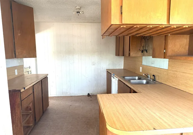 Photo 3 of Single family home for sale at 3149 S 11th Street, Abilene, TX 79605 | MLS# 21346455 | Listing updated on 2026-09-06