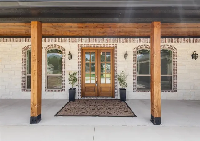 Photo 1 of Single family home for sale at 89 Ryder Cup Trl, Hideaway, TX 75771 | MLS# 21379555 | Listing updated on 2026-09-28