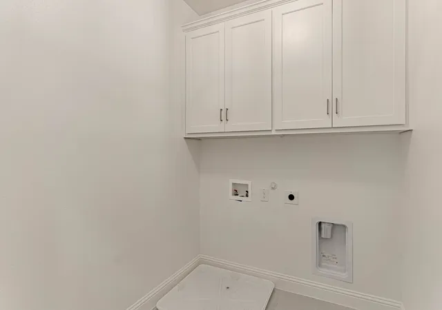 Photo 2 of Townhouse for sale at 2146 Village Walk Pl, Aledo, TX 76008 | MLS# 21379589 | Listing updated on 2026-09-20