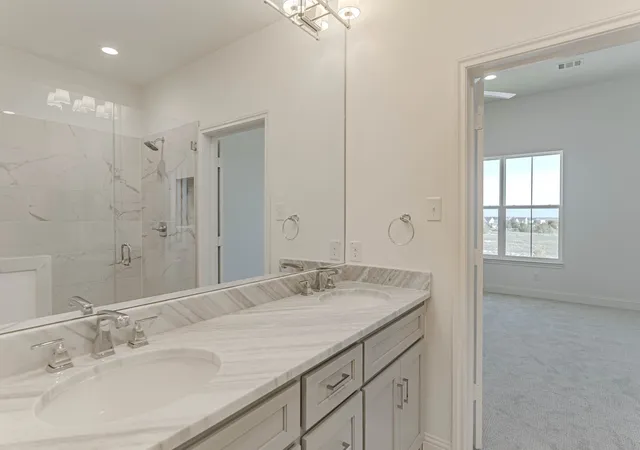 Photo 3 of Townhouse for sale at 2146 Village Walk Pl, Aledo, TX 76008 | MLS# 21379589 | Listing updated on 2026-09-20