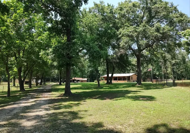Photo 2 of Sale Pending at 1061 County Rd 1807, Yantis, TX 75497 | MLS# 21379588 | Listing updated on 2026-09-30