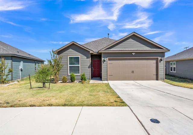 Single family home for sale at 2420 Stillwater Dr, Ponder, TX 76259 | MLS# 21379377