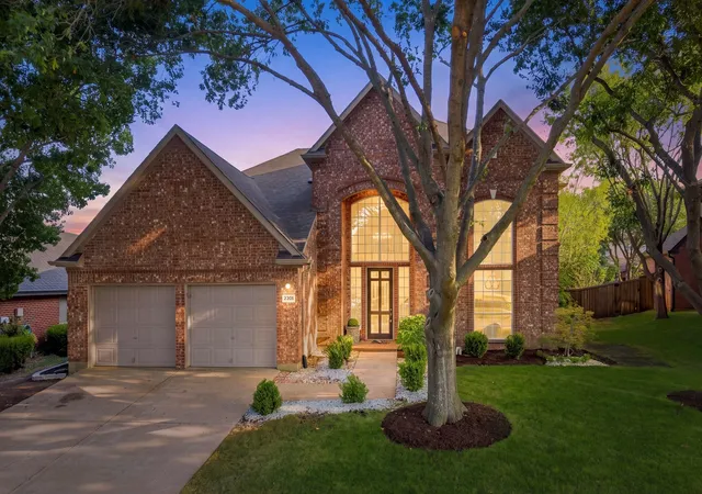 Photo 1 of Sale Pending at 2201 Sagebrush Dr, Flower Mound, TX 75028 | MLS# 21378162 | Listing updated on 2026-10-08