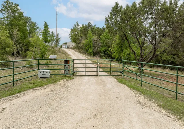 Photo 2 of Single family home for sale at 2523 County Rd 218, Hico, TX 76457 | MLS# 21379756 | Listing updated on 2026-09-26