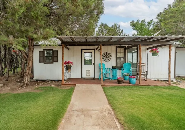 Photo 3 of Single family home for sale at 2523 County Rd 218, Hico, TX 76457 | MLS# 21379756 | Listing updated on 2026-09-26