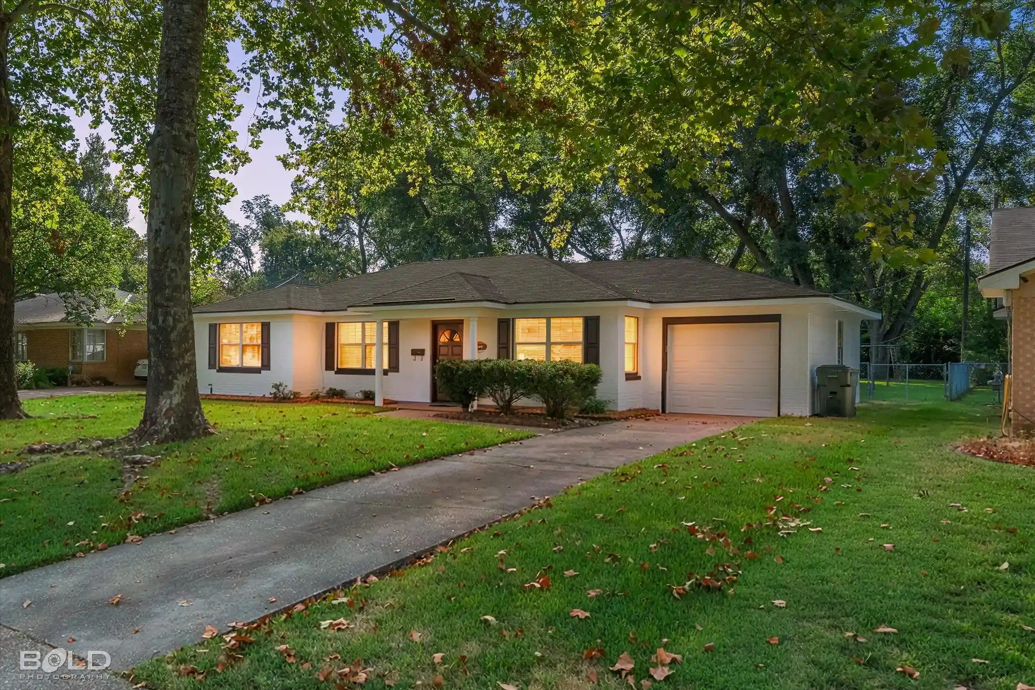 Photo 1 of Single family home for sale at 147 Richard Ave, Shreveport, LA 71105 | MLS# 21378860 | Listing updated on 2026-10-22