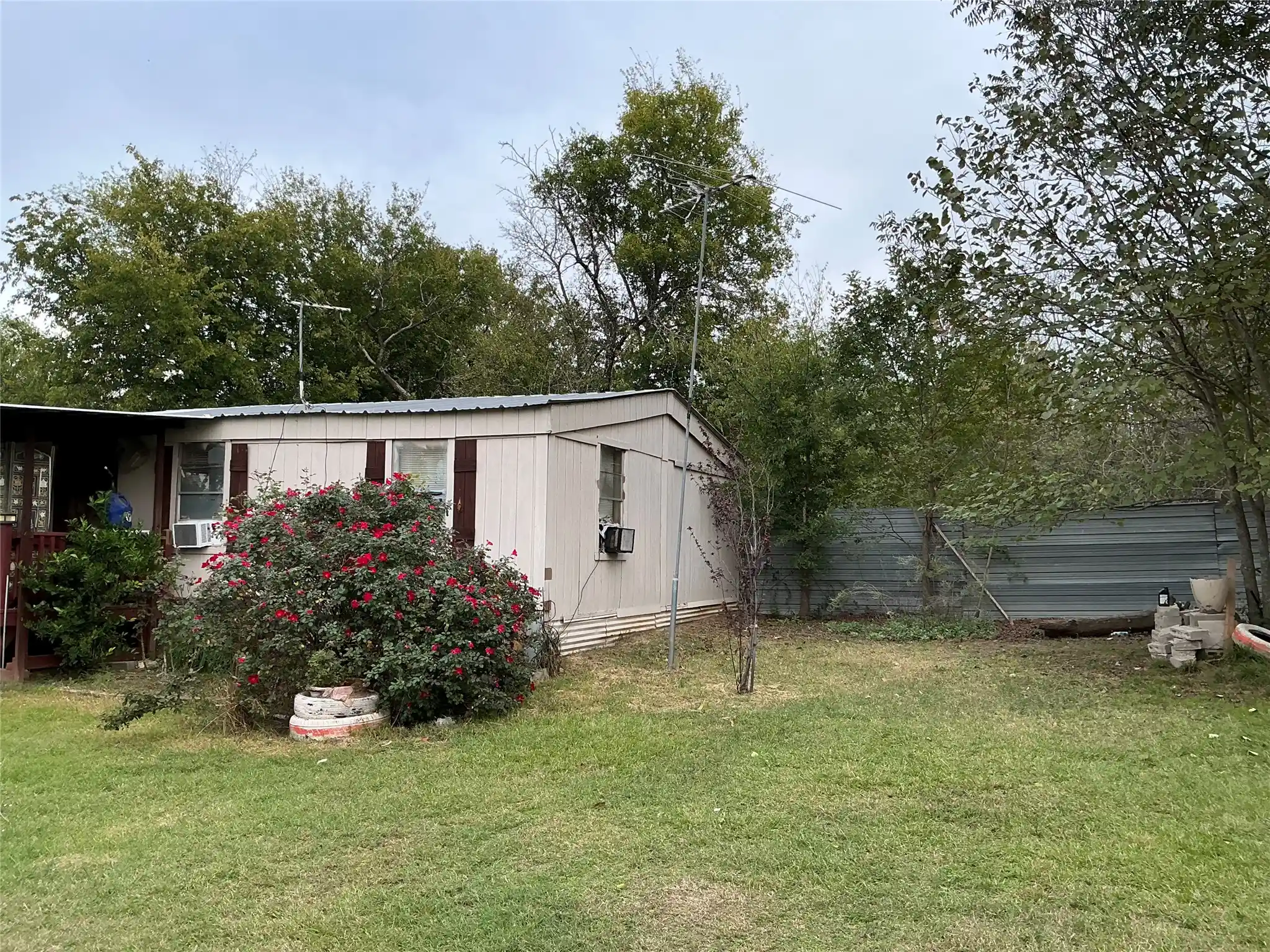 Photo 1 of Manufactured home for sale at 797 S Austin Ave, Richland, TX 76681 | MLS# 21379928 | Listing updated on 2026-10-26