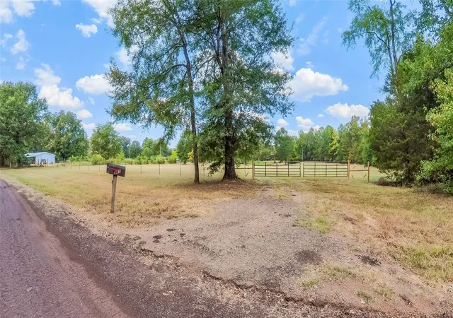 Photo 3 of Land for sale at 587 Floyd Evans Rd, Marshall, TX 75672 | MLS# 21376958 | Listing updated on 2026-09-07