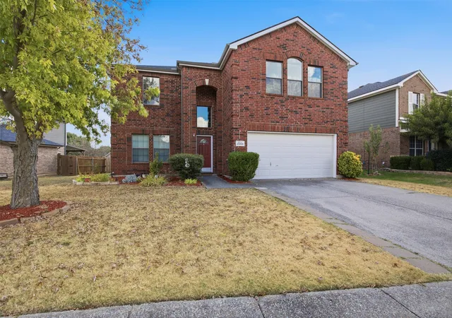 Photo 1 of Single family home for sale at 2009 Penton Linns Dr, Anna, TX 75409 | MLS# 21379781 | Listing updated on 2026-09-24