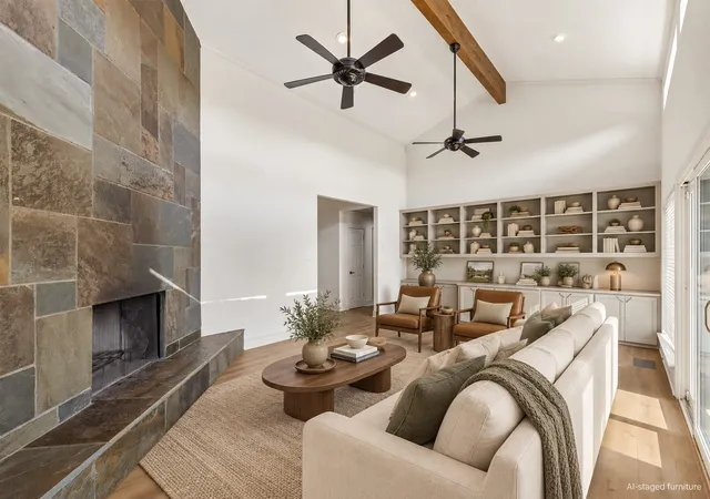 Photo 2 of Single family home for sale at 1155 Point Vista Rd, Hickory Creek, TX 75065 | MLS# 21333248 | Listing updated on 2026-10-01