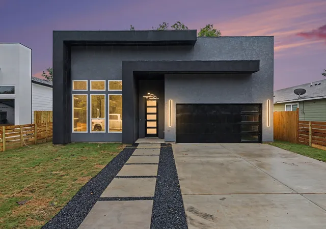 Photo 2 of Single family home for sale at 4532 Luzon St, Dallas, TX 75216 | MLS# 21379961 | Listing updated on 2026-10-04