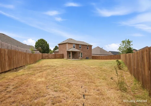 Photo 3 of Single family home for sale at 16 Kramer Ct, Sanger, TX 76266 | MLS# 21380109 | Listing updated on 2026-09-28