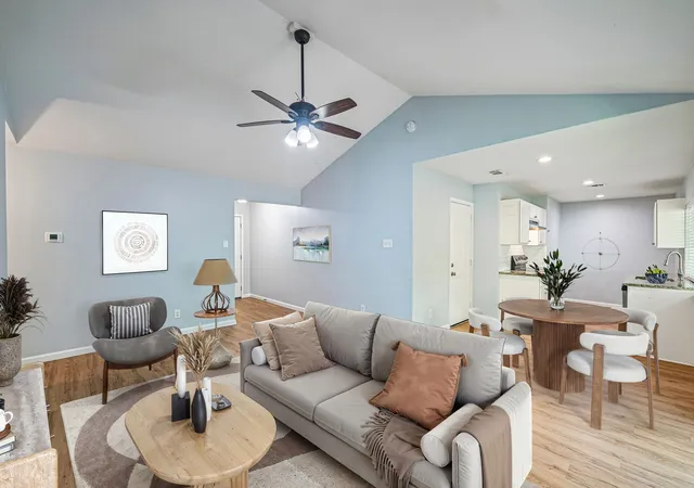 Photo 3 of Sale Pending at 313 Meadowcreek Ln, Garland, TX 75043 | MLS# 21380207 | Listing updated on 2026-10-03