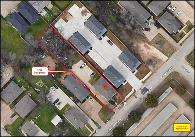 Photo 3 of Single family home for sale at 1305 Daughtrey Ave, Waco, TX 76706 | MLS# 21380234 | Listing updated on 2026-10-01