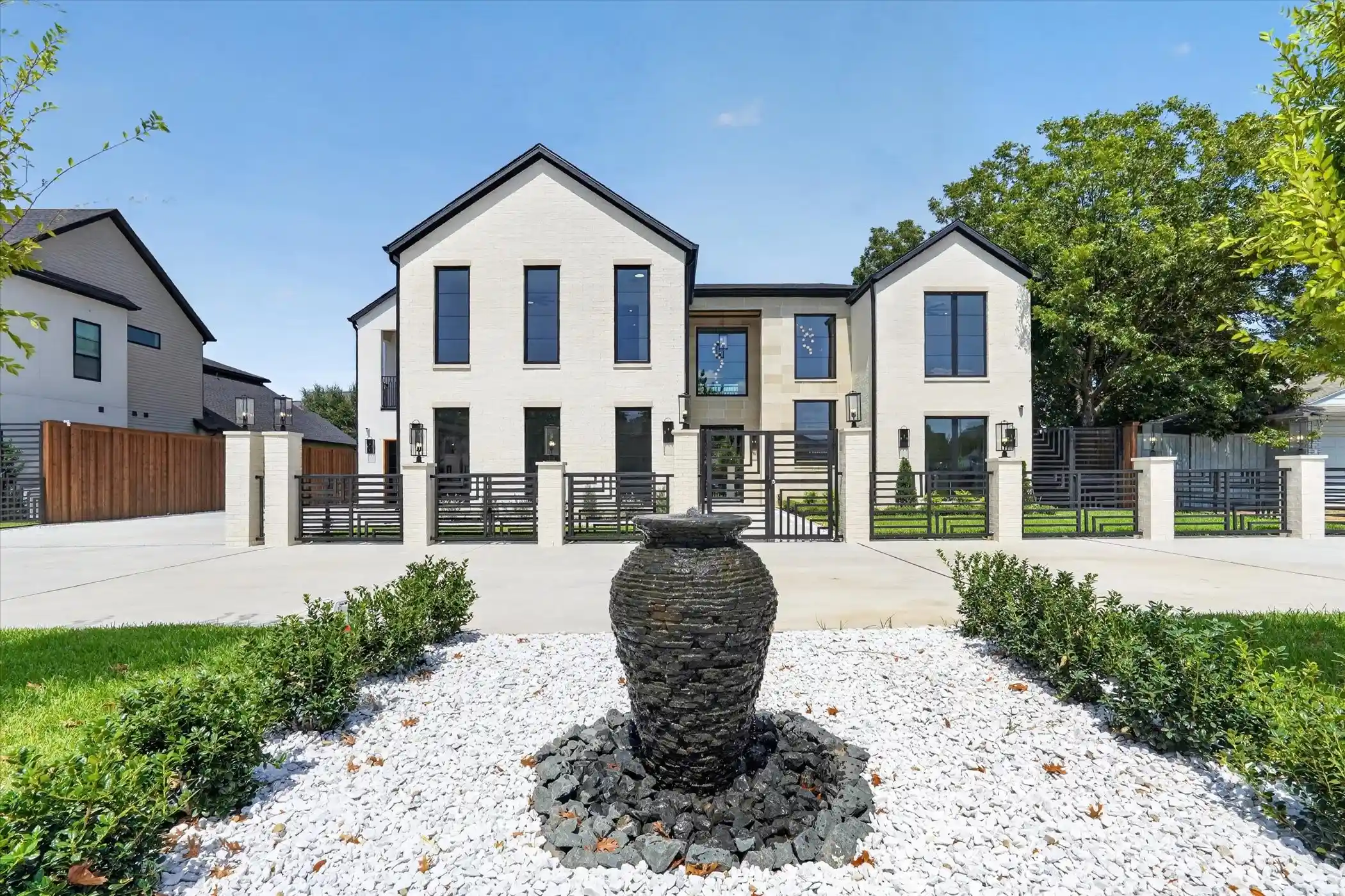 Photo 1 of Mansion for sale at 6429 Royal Ln, Dallas, TX 75230 | MLS# 21380029 | Listing updated on 2026-10-28
