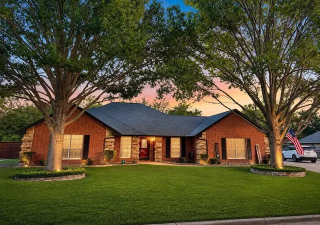Photo 1 of Single family home for sale at 413 Flagstone Dr, Burleson, TX 76028 | MLS# 21380269 | Listing updated on 2026-10-08