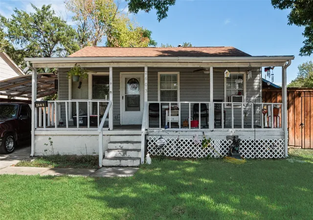 Photo 1 of Single family home for sale at 2603 Searcy Dr, Dallas, TX 75211 | MLS# 21380449 | Listing updated on 2026-10-09