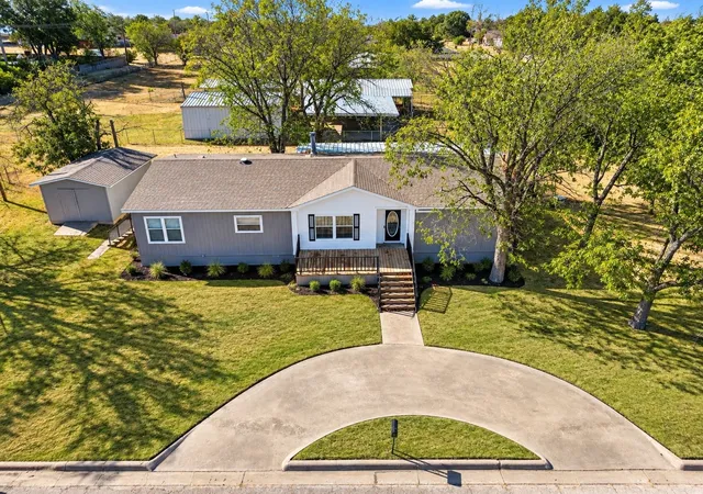 Manufactured home for sale at 1200 1st Street, Graham, TX 76450 | MLS# 21377381
