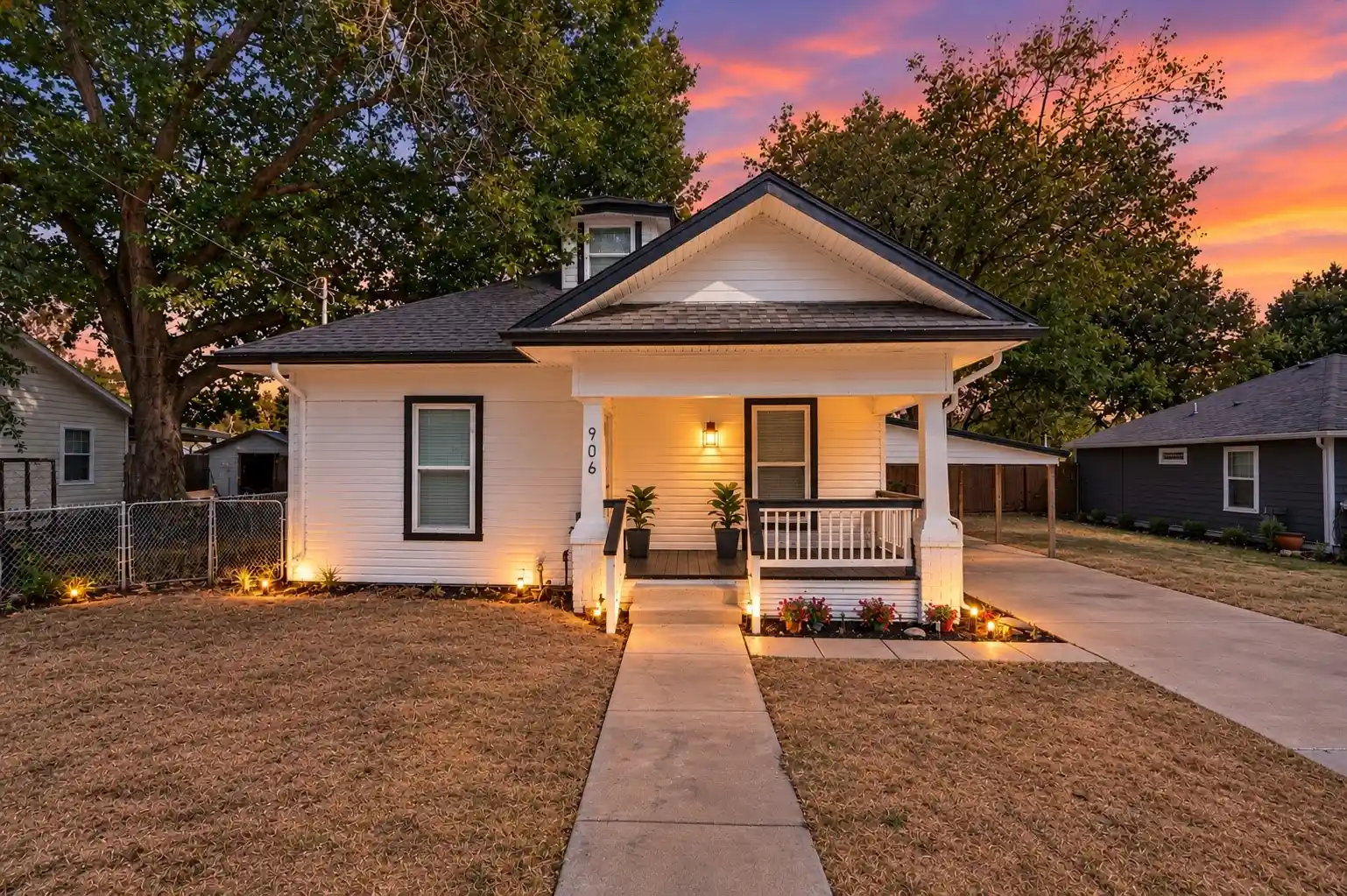 Photo 1 of Single family home for sale at 906 Catherine St, Terrell, TX 75160 | MLS# 21379239 | Listing updated on 2026-10-29
