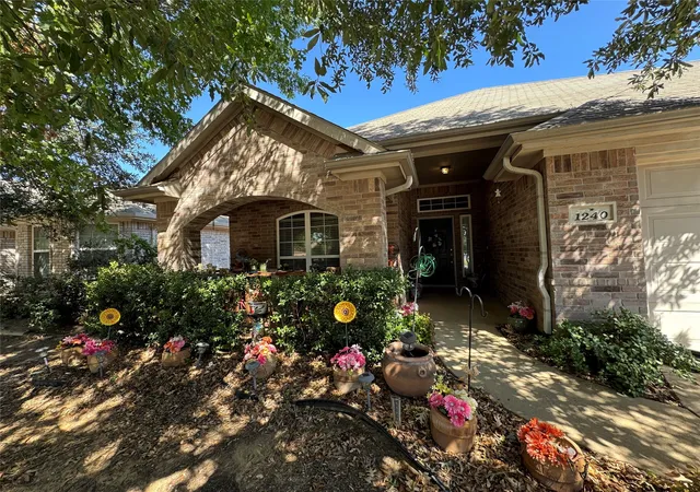 Photo 1 of Single family home for sale at 1240 Cottonwood Dr, Crowley, TX 76036 | MLS# 21380485 | Listing updated on 2026-10-27