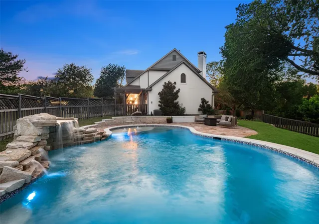 Photo 3 of Land for sale at 7750 Cottonwood St, Frisco, TX 75033 | MLS# 21378745 | Listing updated on 2026-10-07
