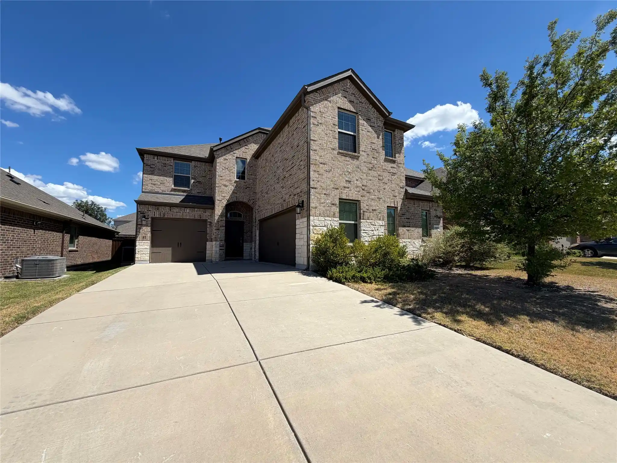 Single family home for sale at 2929 Log Cabin Dr, Celina, TX 75009 | MLS# 21379171