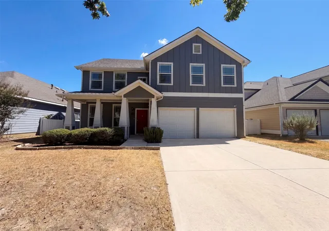 Photo 1 of Single family home for sale at 1924 Hartwell Ct, Aubrey, TX 76227 | MLS# 21378053 | Listing updated on 2026-10-09