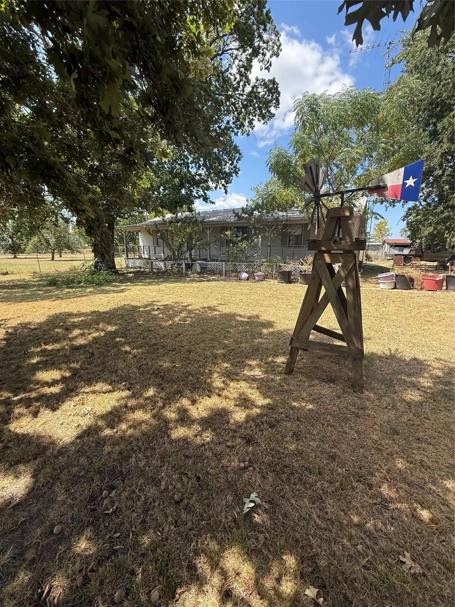 Photo 1 of Single family home for sale at 4411 Fm 100, Honey Grove, TX 75446 | MLS# 21380854 | Listing updated on 2026-10-13