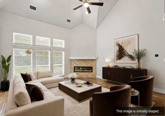 Photo 2 of Single family home for sale at 5245 Great Holw Trl, Fort Worth, TX 76179 | MLS# 21380281 | Listing updated on 2026-10-01