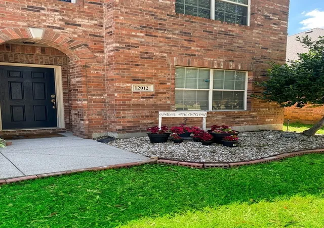 Photo 2 of Single family home for sale at 12012 Ringtail Dr, Fort Worth, TX 76244 | MLS# 21380607 | Listing updated on 2026-10-05